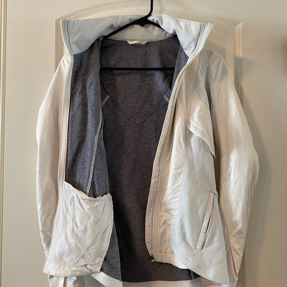 Lululemon Jacket with Scalloped Detail - Picture 3 of 5